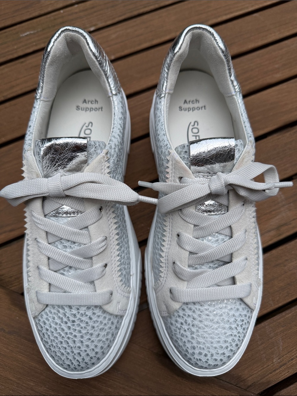 Softwaves Metallic Platform Sneaker